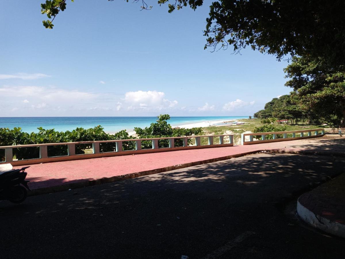 Beachfront Apartment, Quiet 4 Beds, 1 Bath, Ac, Wi-Fi, Hot Water, In Paraiso Near Los Patos Экстерьер фото