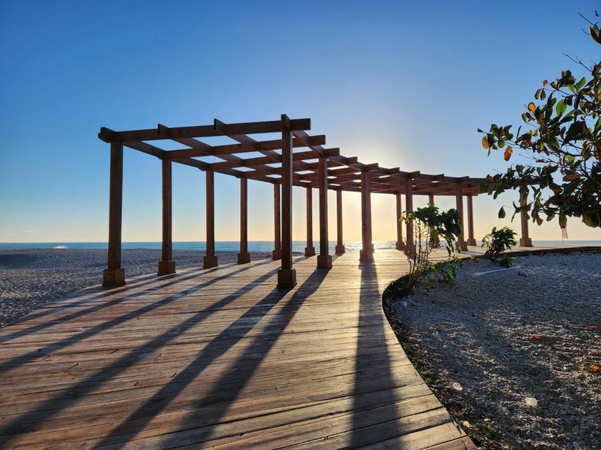 Beachfront Apartment, Quiet 4 Beds, 1 Bath, Ac, Wi-Fi, Hot Water, In Paraiso Near Los Patos Экстерьер фото